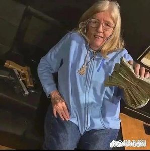 Meet your Posher, Eddy